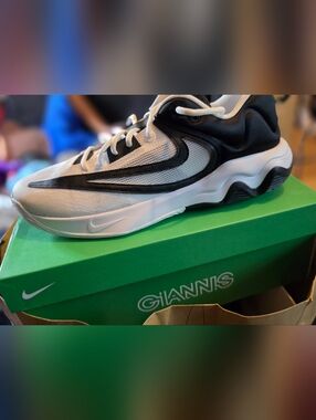 Nike Giannis Immortality 3
